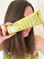 laSaponaria Skyllefri anti-frizz balsam med kokosnød og moringa 150 ml