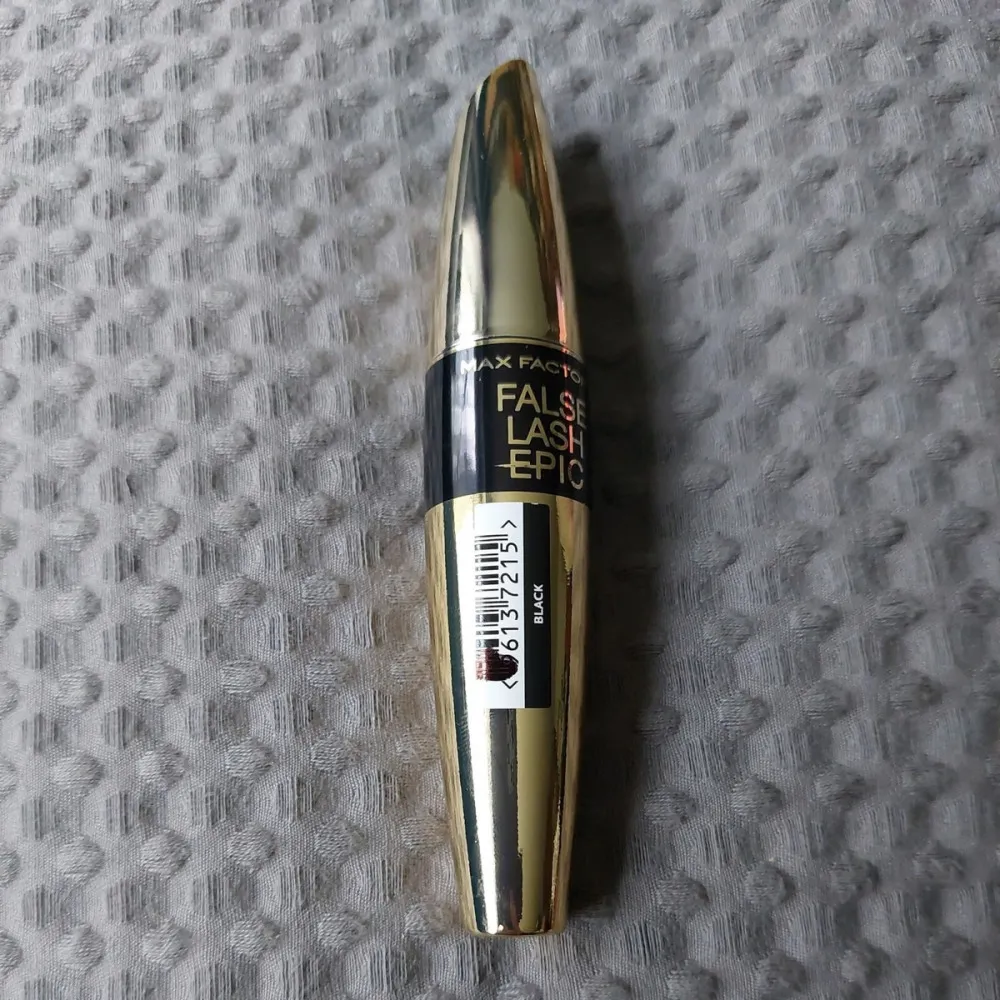 False Lash Epic Vandfast - Sort 13 ml