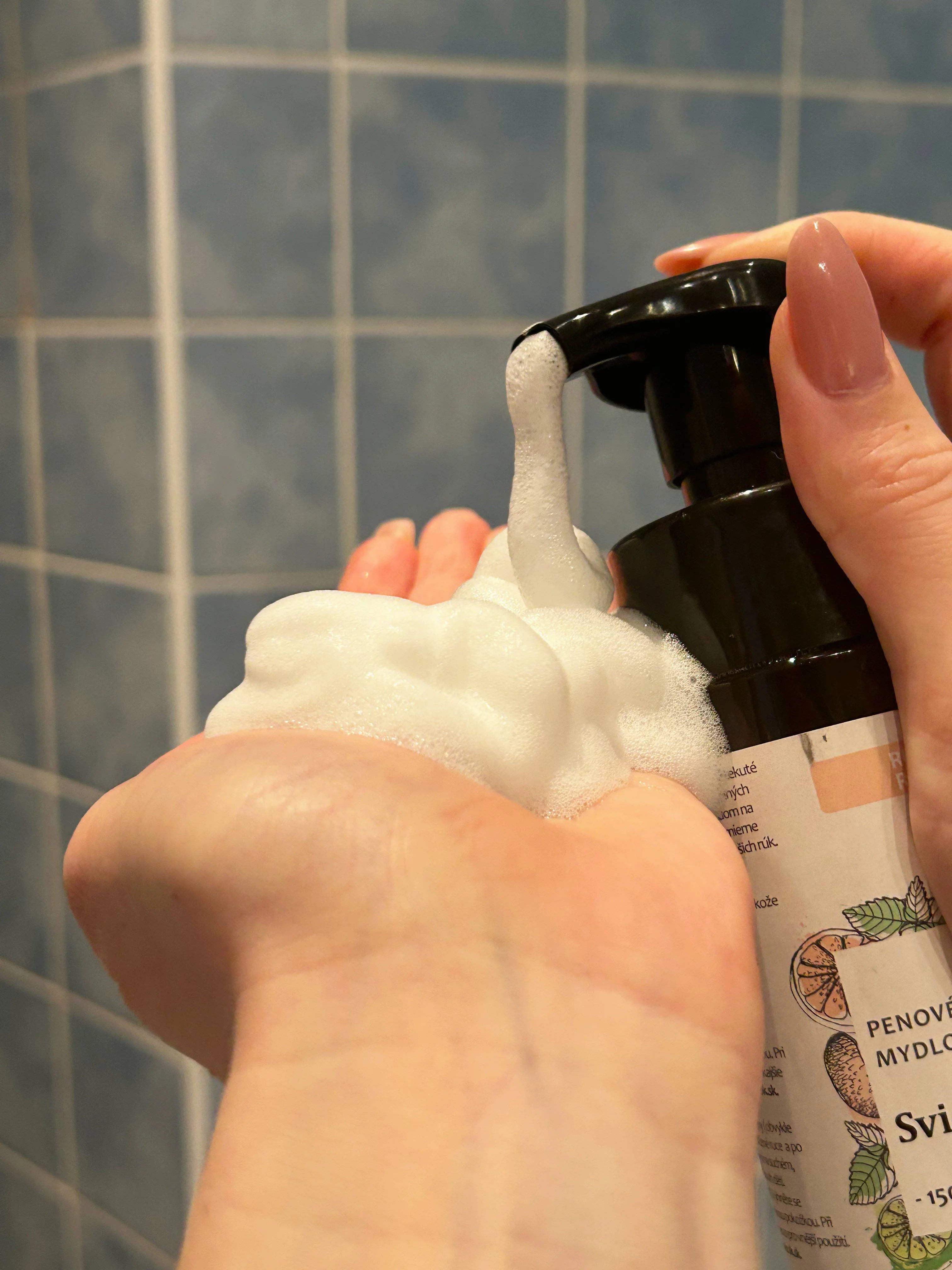Kvitok Flydende skumsæbe Friske citrusfrugter (150 ml) - med en dejlig frisk duft