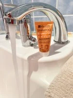 laSaponaria Økologisk shampoo med solsikke og sød appelsin 30 ml
