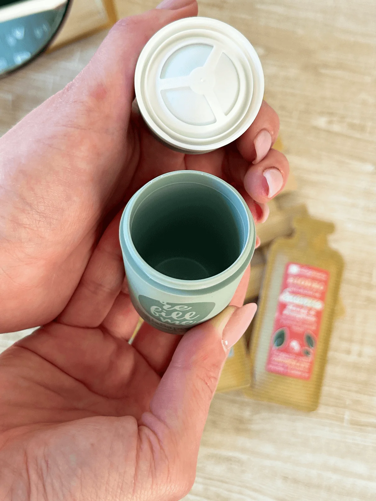 laSaponaria Applikator til roll-on-deodorant - genopfyldelig - bæredygtig løsning