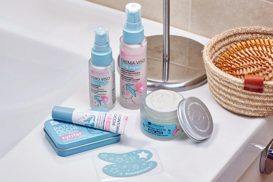 laSaponaria Dagcreme Lift & Defence til moden hud Økologisk (50 ml) - med plantekollagen og ectoin
