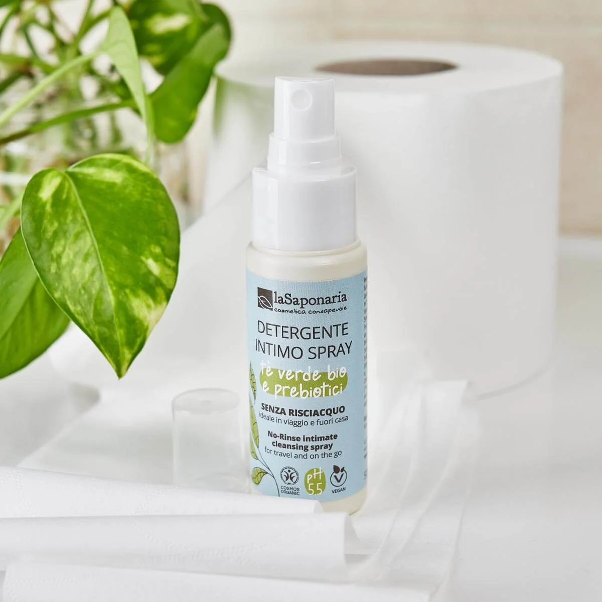 laSaponaria Intimspray uden skylning med økologisk grøn te (50 ml) - hurtig intim hygiejne når som helst og hvor som helst