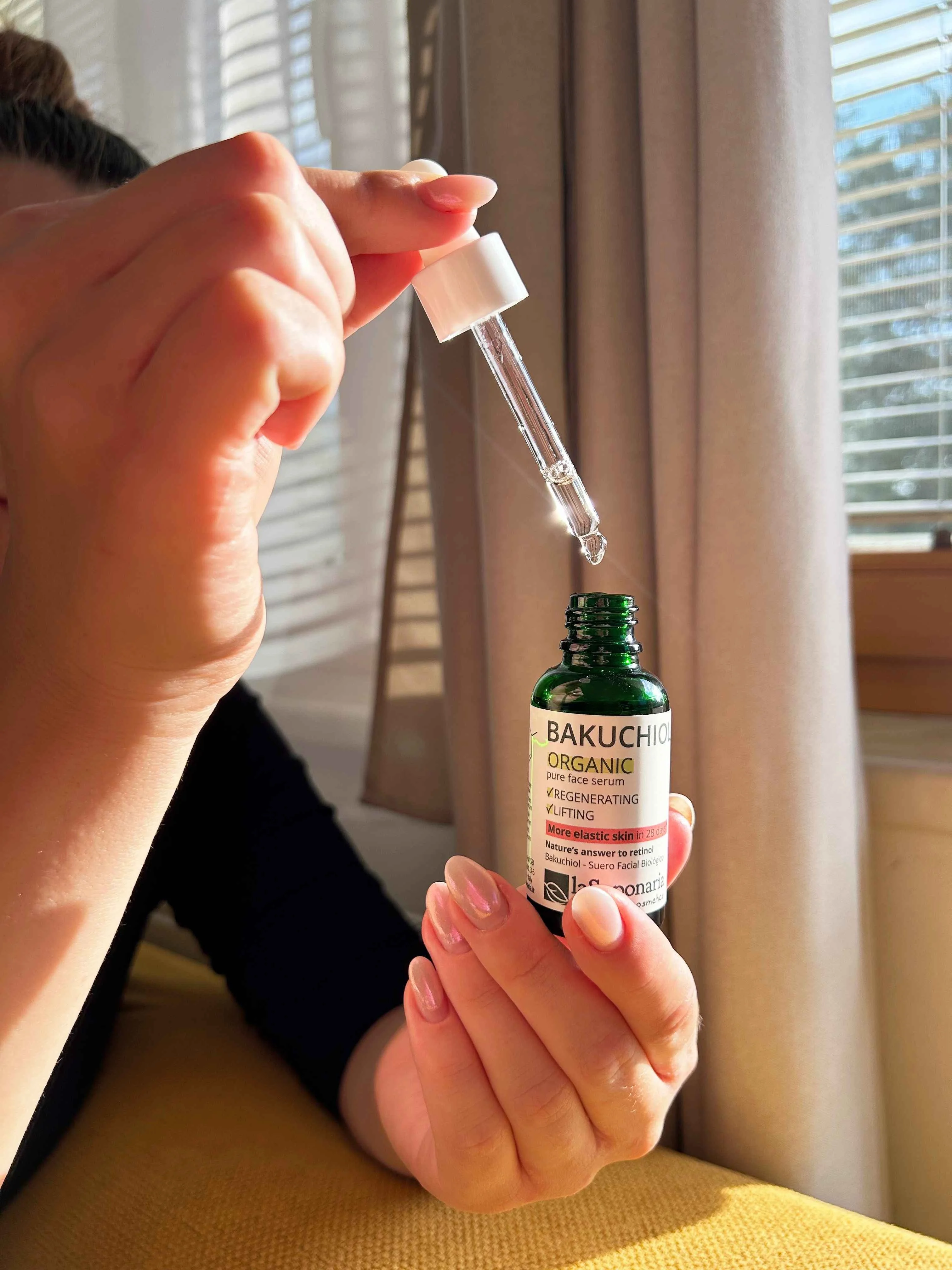laSaponaria Ansigtsserum - Økologisk Bakuchiol (30 ml) - for en ungdommelig hud