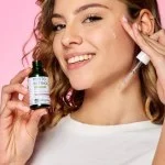 laSaponaria Ansigtsserum - Fytoretinol BIO (30 ml) - regenererer og lysner huden