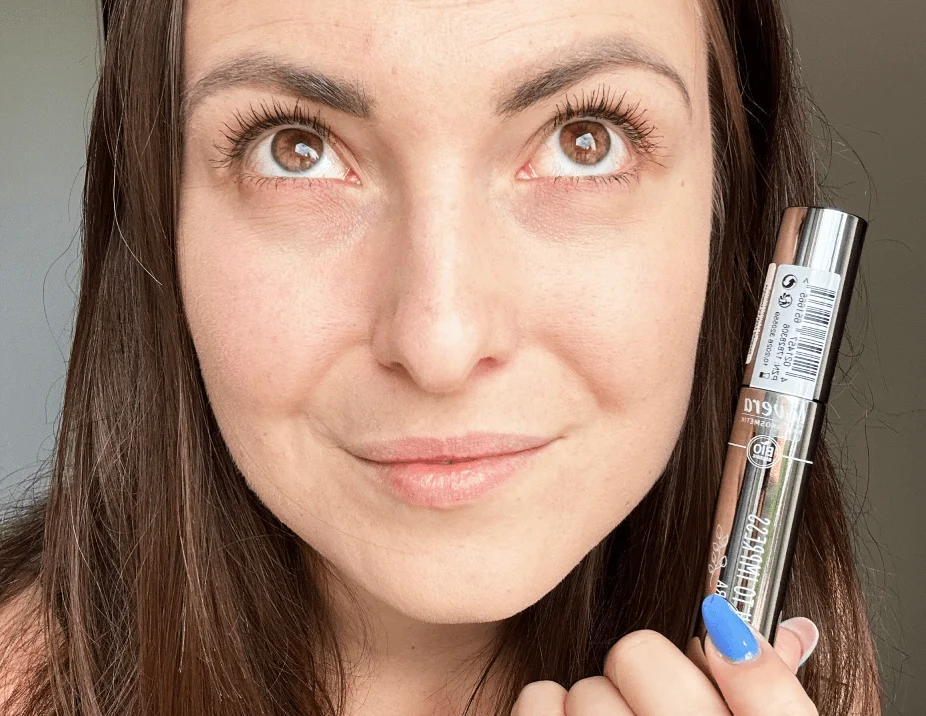 Lavera Mascara Lash to Impress (13 ml) - sort - volumen og pleje uden udtværing