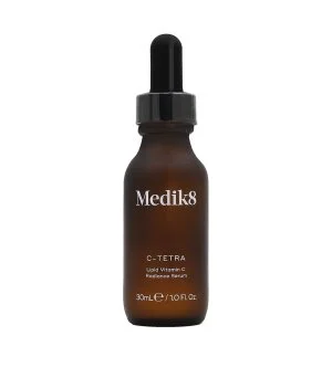 Medik8 C-Tetra glødgivende og foryngende serum med C-vitamin