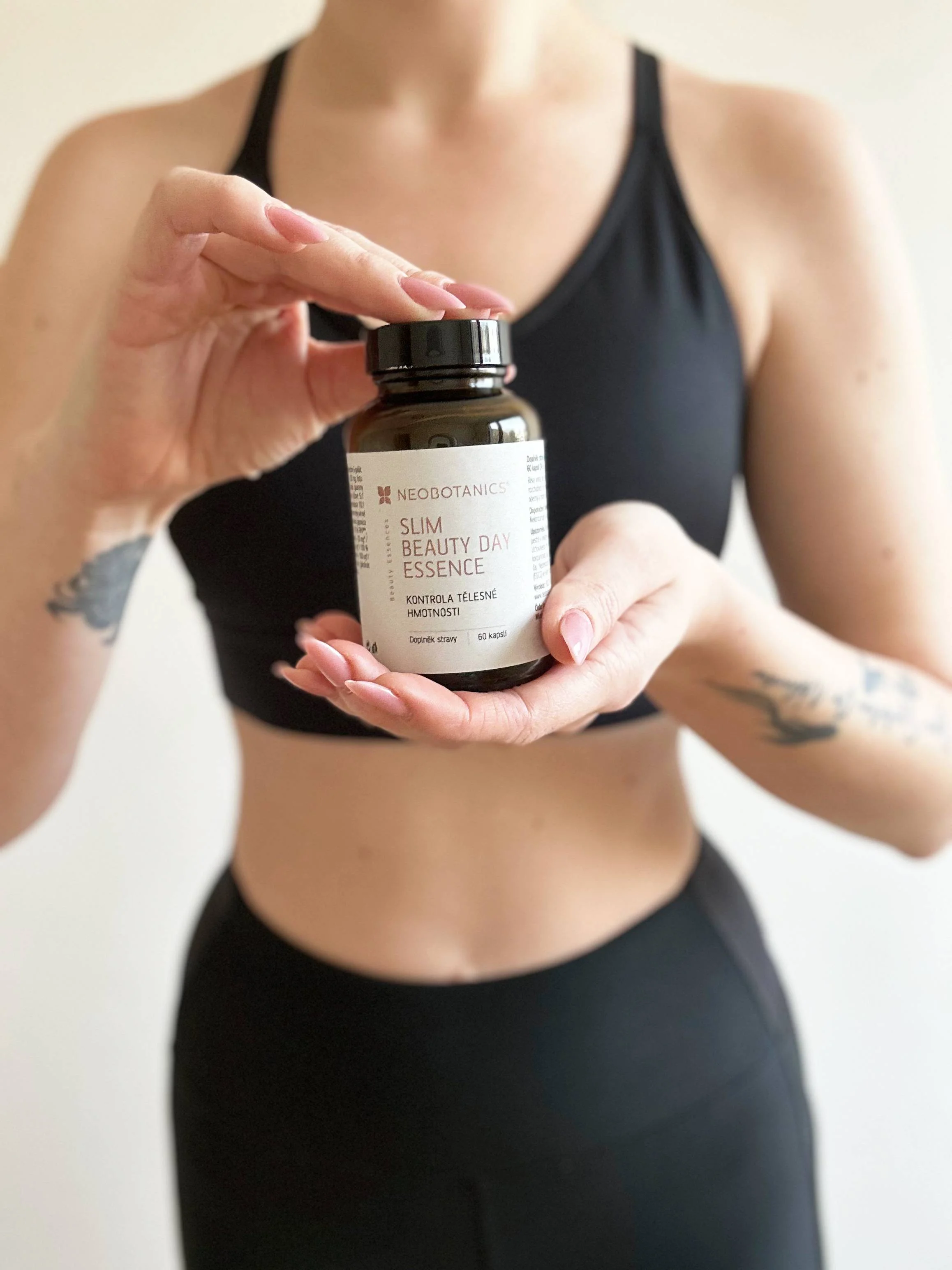Neobotanics Slim Beauty Day Essence (60 kapsler) - bidrager til kontrol med kropsvægten