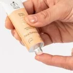 Officina Naturae Ansigtssolcreme SPF 50 - opstrammende (30 ml) - til alle hudtyper