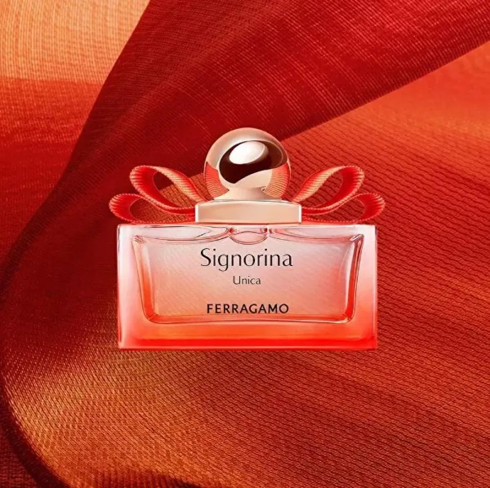 Signorina Unica Eau de Parfum til kvinder 30 ml