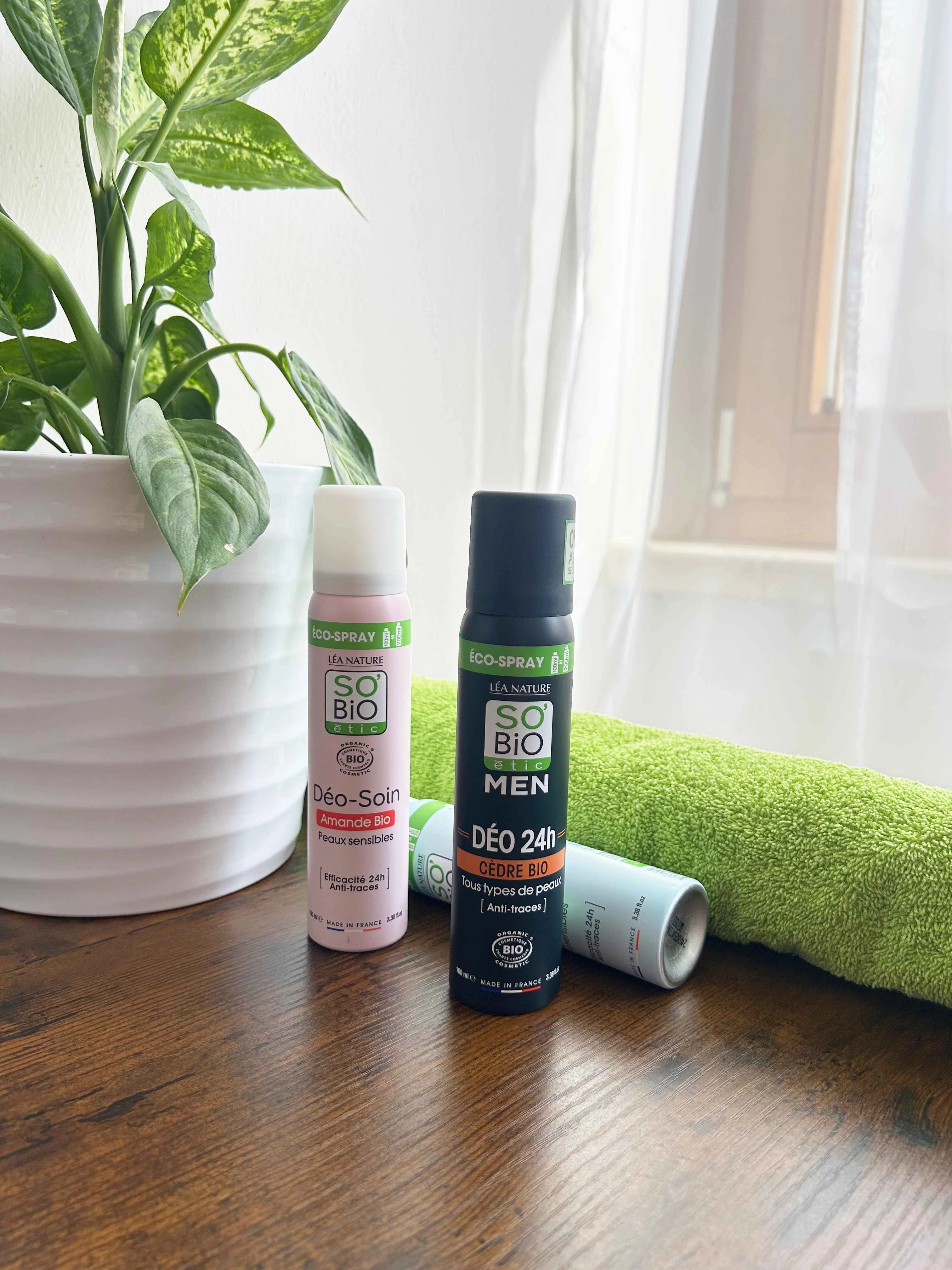 SO’BiO étic Naturlig deodorant ECO SPRAY 24h MEN - cedertræ ØKO (100 ml) - effektiv i op til 24 timer