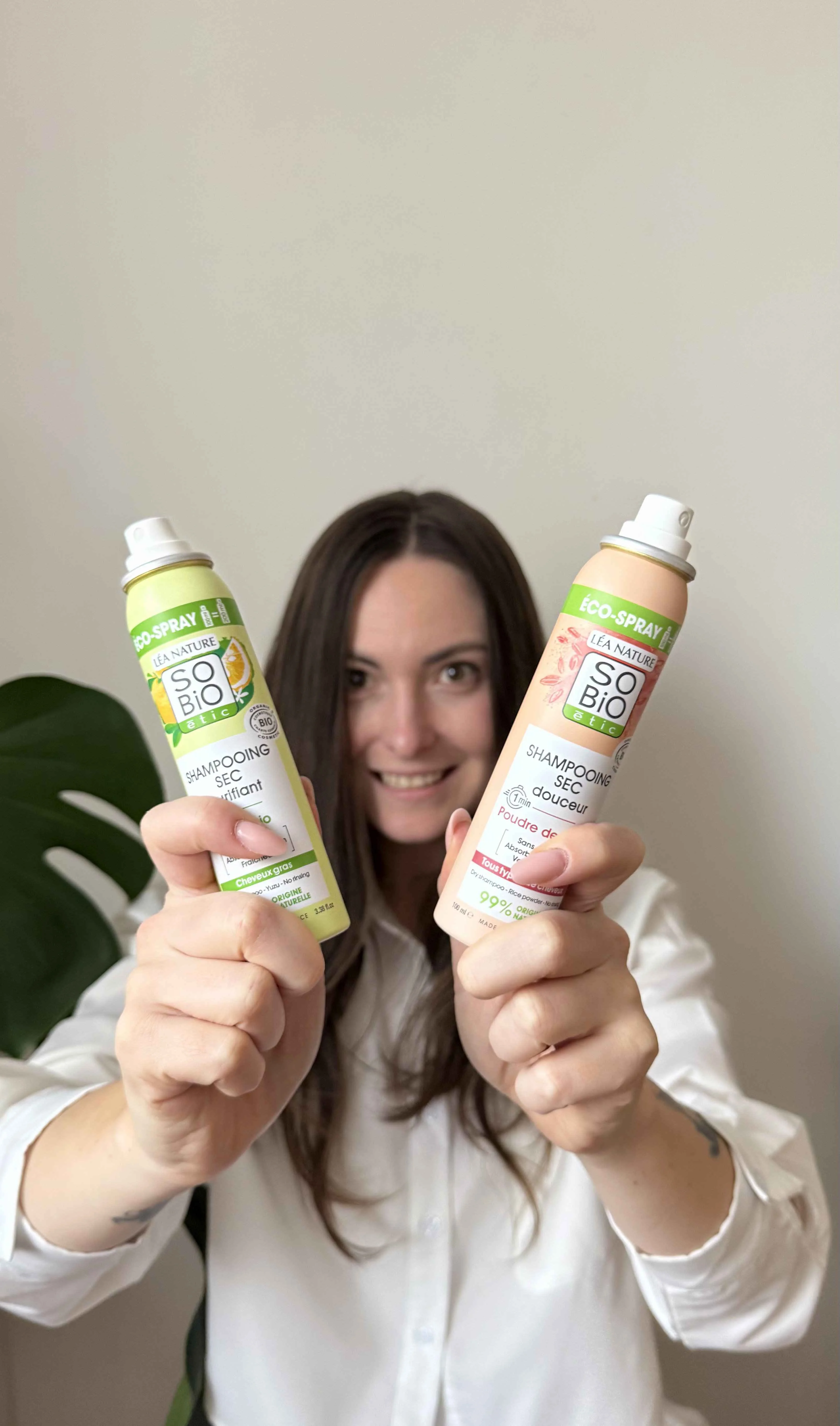 SO’BiO étic Rensende tørshampoo i spray med økologisk yuzu (100 ml) - efterlader håret friskt og glat