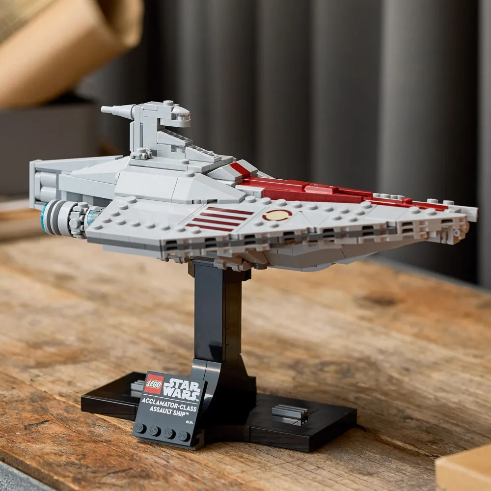 Star Wars™ 75404 Angrebsskib af Acclamator-klassen