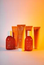Uoga Uoga Styrkende og glansgivende shampoo More Fireworks Økologisk (250 ml) - med duft af appelsin
