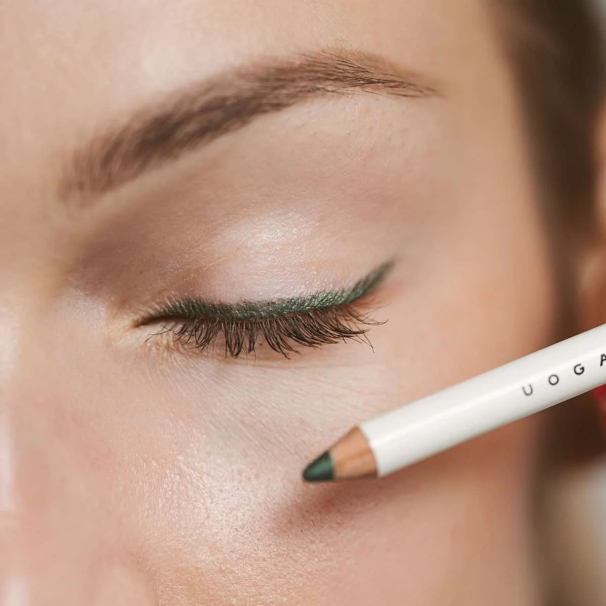 Uoga Uoga Blød øjenblyant BIO 851 Melting Chocolate - Mørkebrun - 4 nuancer til ethvert look