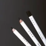 Uoga Uoga Blød øjenblyant BIO 851 Melting Chocolate - Mørkebrun - 4 nuancer til ethvert look