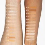 Uoga Uoga Mineral pudderfoundation med rav (10 g) 636 Strawberry and Snow - let, naturlig, SPF 15