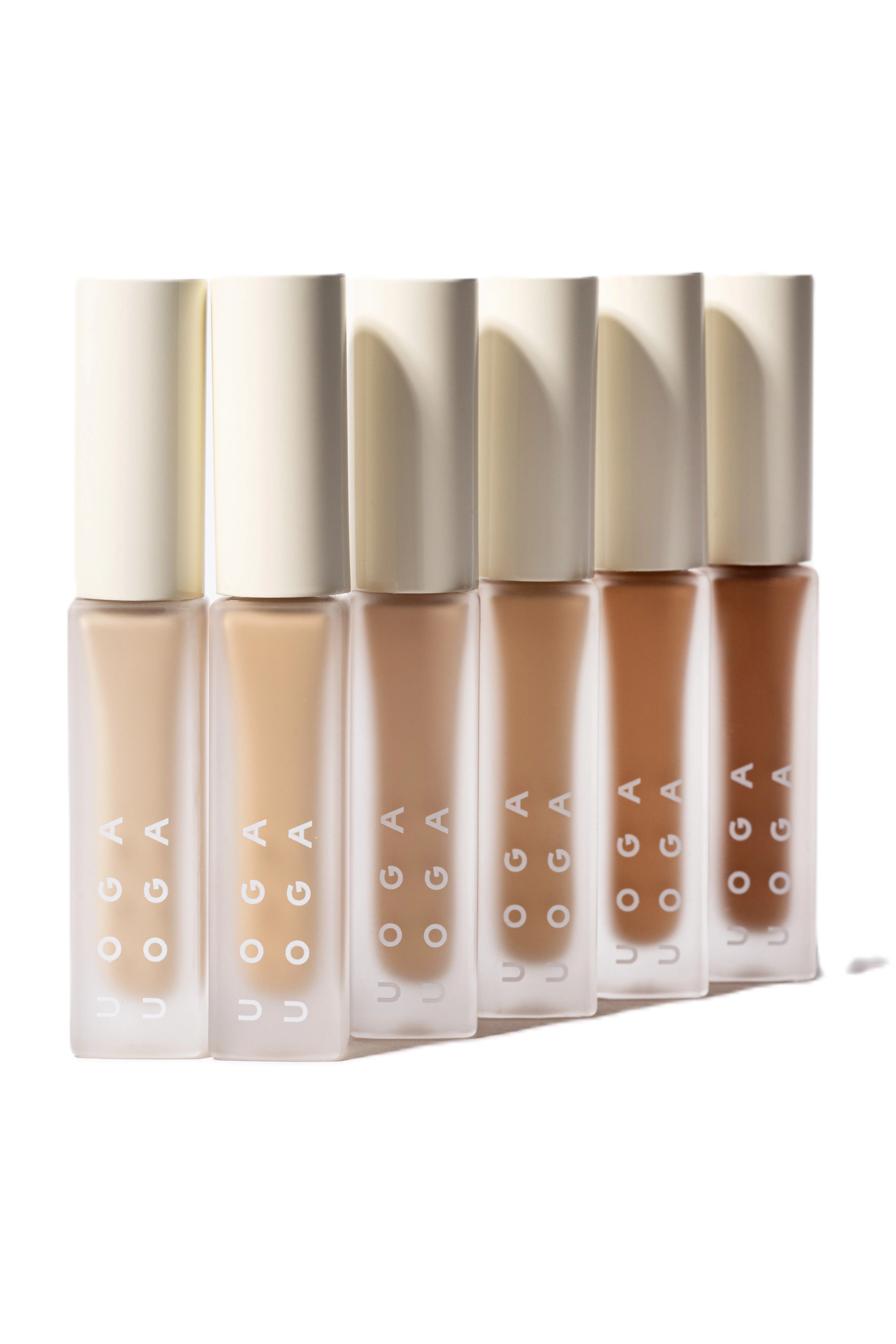 Uoga Uoga Flydende concealer (5 ml) Invisible Hero No. 2 - 672 Light Warm - usynlig helt mod hudens ujævnheder
