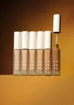 Uoga Uoga Flydende concealer (5 ml) Invisible Hero No. 4 - 674 Medium Warm - den usynlige helt til hudens ujævnheder