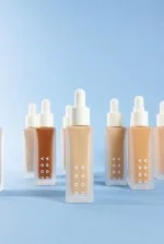 Uoga Uoga Flydende mineral make-up og serum SPF 20 BIO (30 ml) 688 Reflecting Stars - fugter og beskytter huden