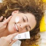 Uoga Uoga Nærende natmaske til ansigtet Stillness BIO (40 ml) - med intens fugtgivende effekt