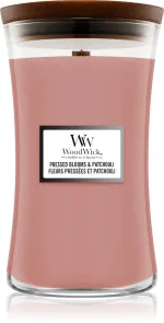 Pressed Blooms & Patchouli duftlys med trævæge 609,5 g