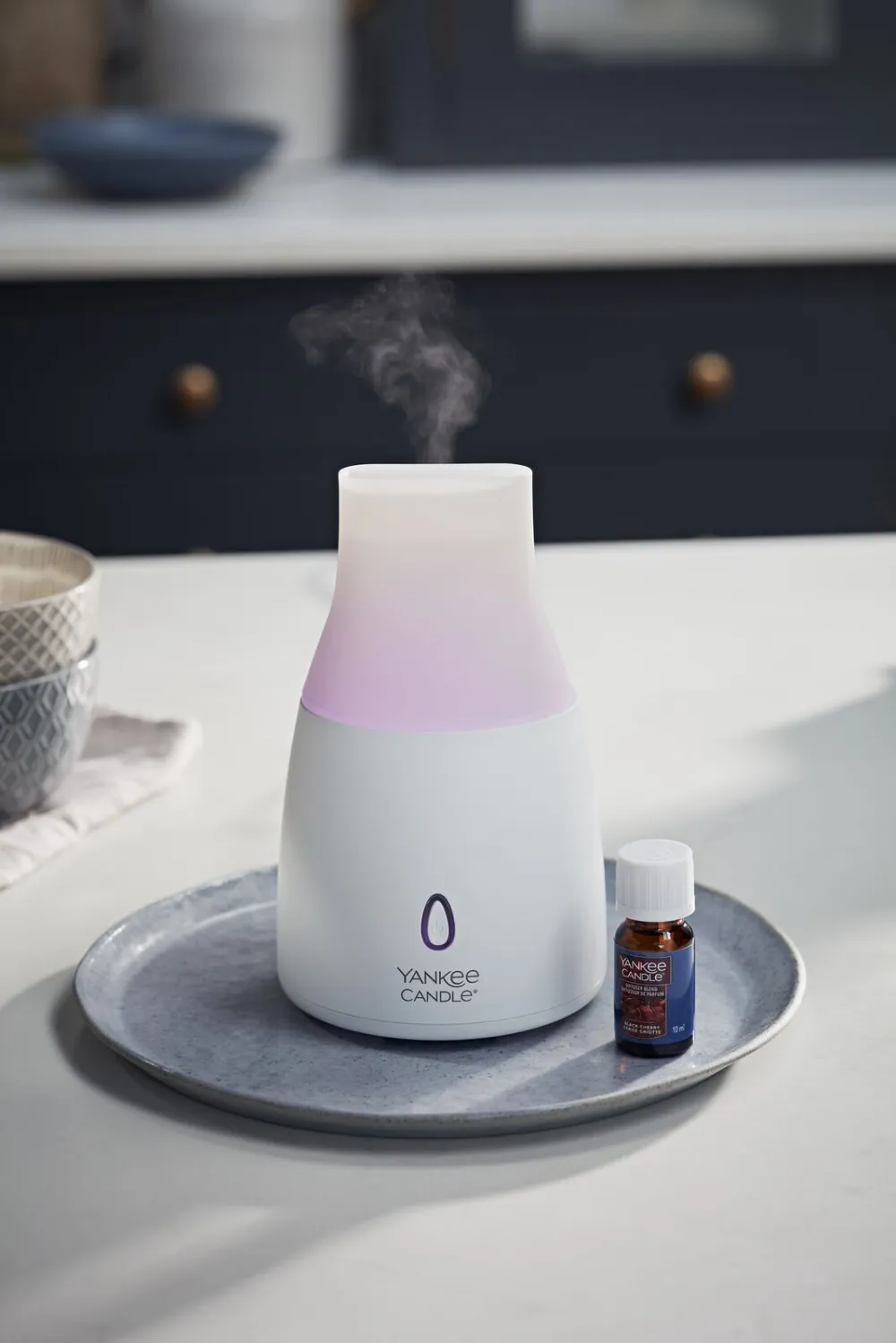 Black Cherry ultralyd aromadiffuser og duftolie Yankee Candle Black Cherry ultrazvukový aroma difuzér a vonný olej