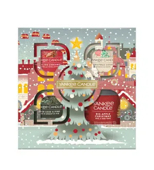 Yankee Candle Passport to the Holidays gaveæske tumbler lille 122 g + votivlys 3x37 g