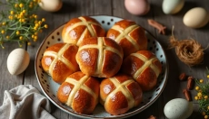 Hvordan man nyder hot cross buns året rundt