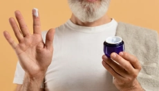 Hydrering af næseslimhinden takket være salve til skorper