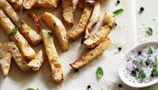 Bagt selleri vil berige din menu med nye smage