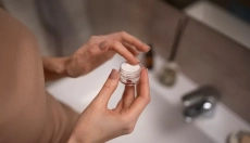 Vitamincreme beskytter huden mod miljømæssige påvirkninger