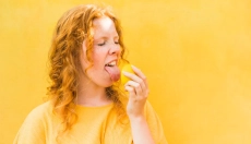 Hvordan man korrekt plejer en gul tunge